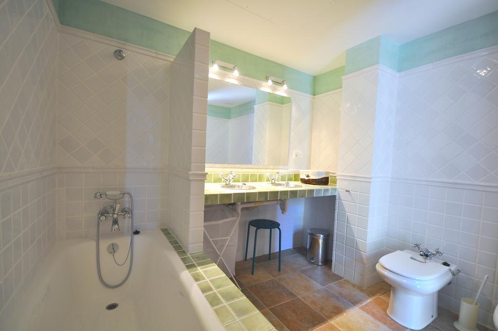 Houm Villa Cala Pi Oda fotoğraf